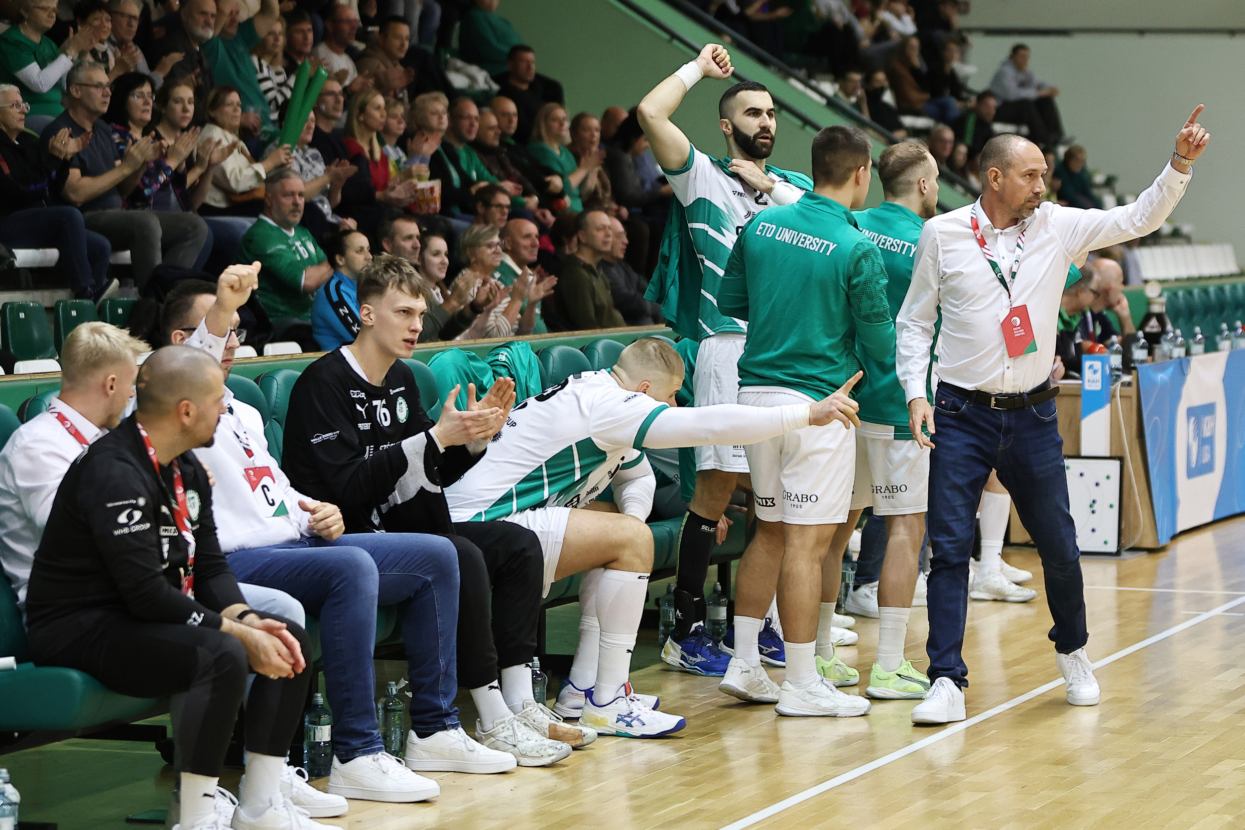 2025_12_11_ETO-UNI-Komlo-065