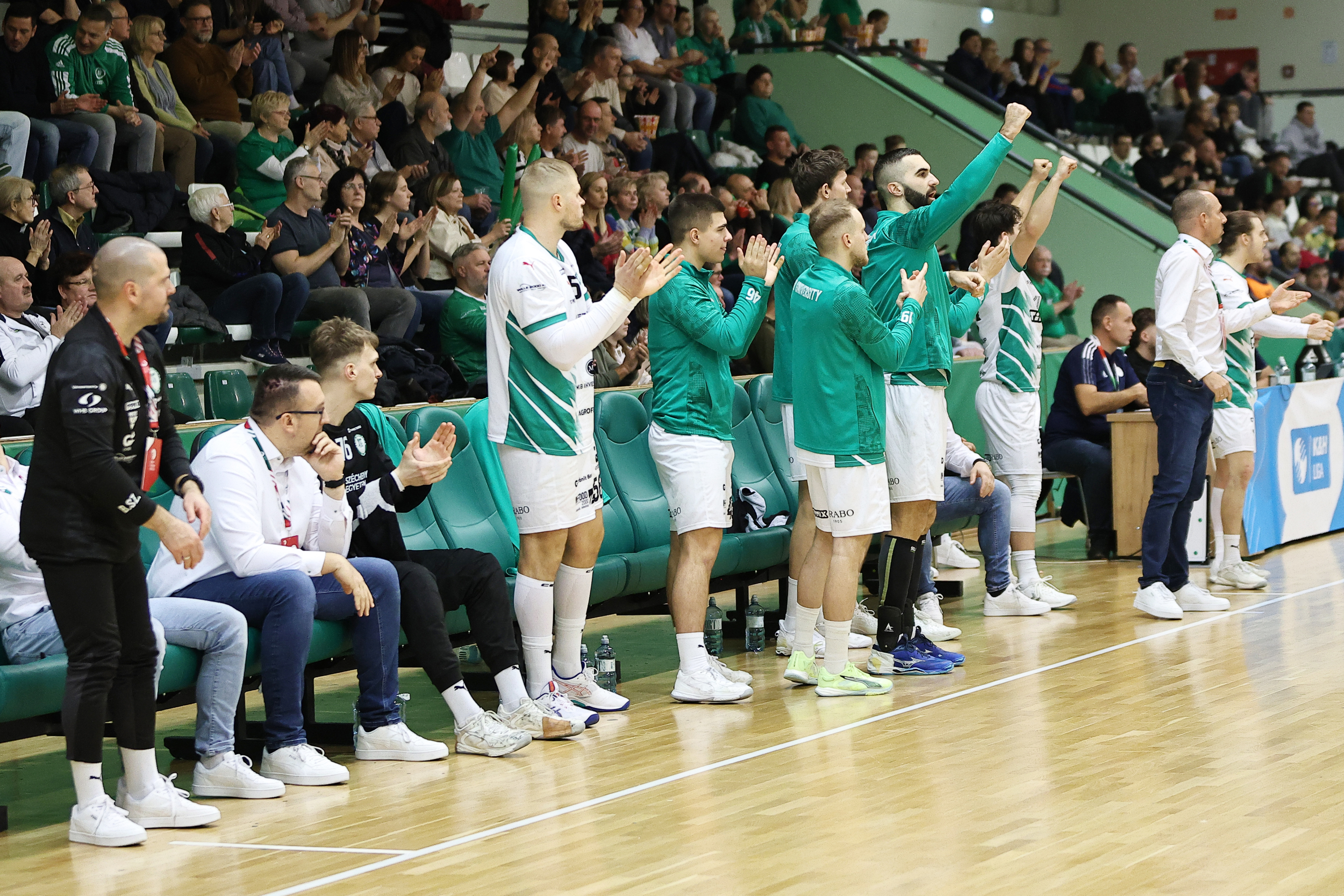 2025_12_11_ETO-UNI-Komlo-087