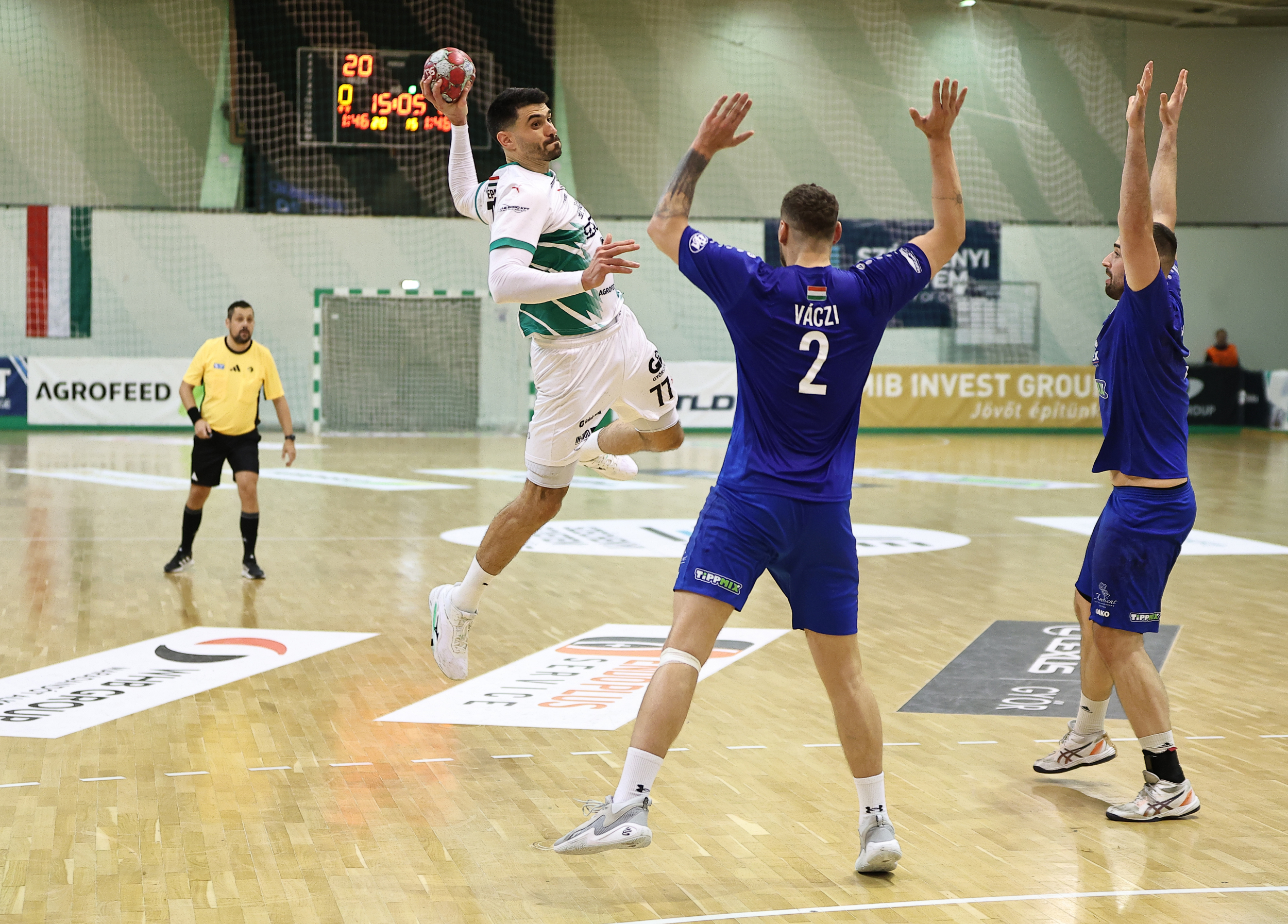 2025_12_11_ETO-UNI-Komlo-240