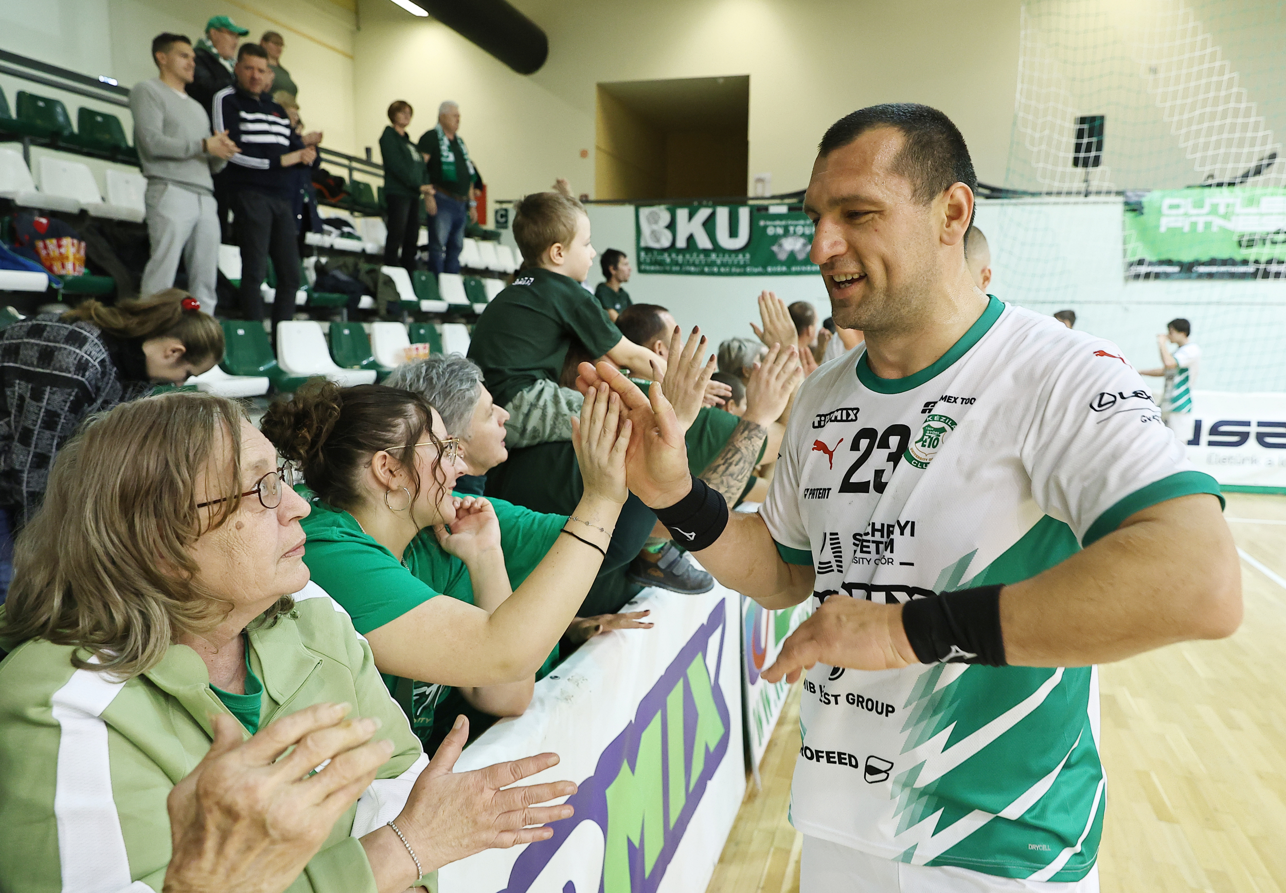 2025_12_11_ETO-UNI-Komlo-275