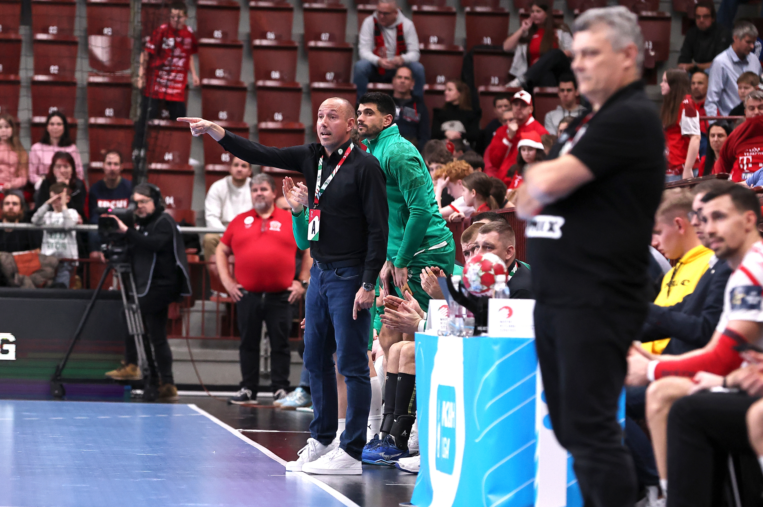 2025_12_07_Veszprem-ETO-UNI-80