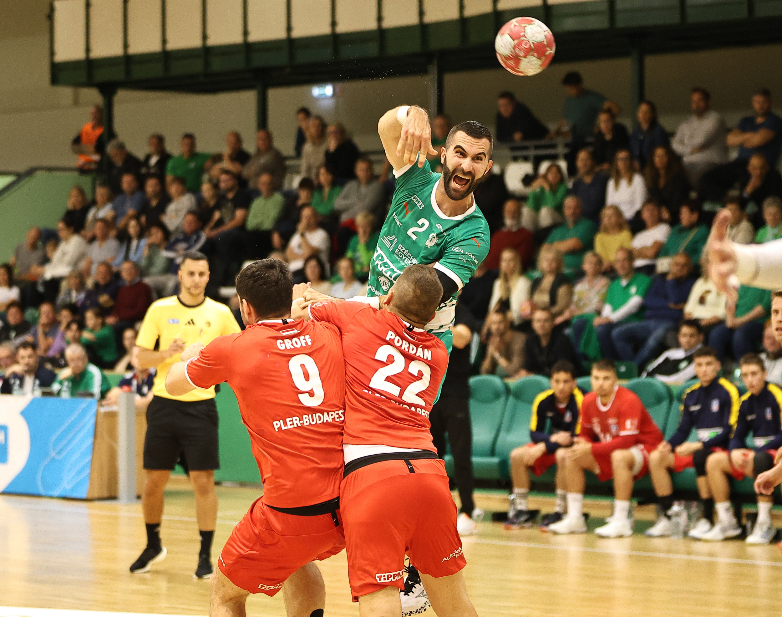 2025_10_10_ETO-UNI-PLER-084