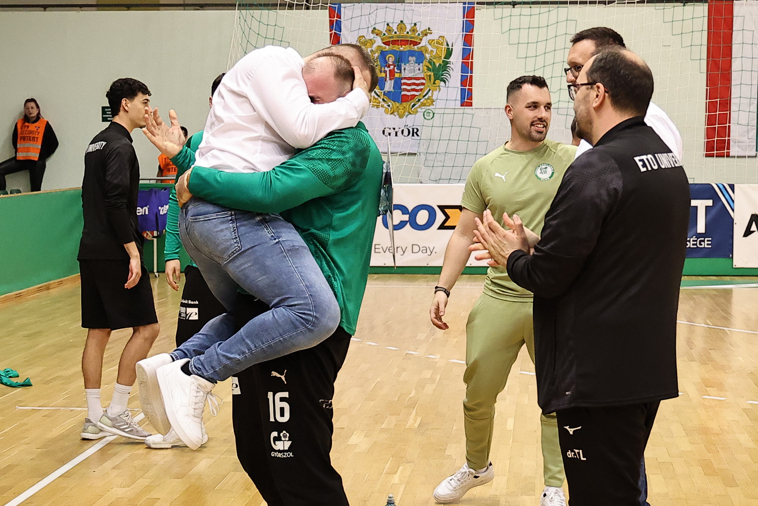 2026_03_13_ETO-Uni-Budai-farkasok-258