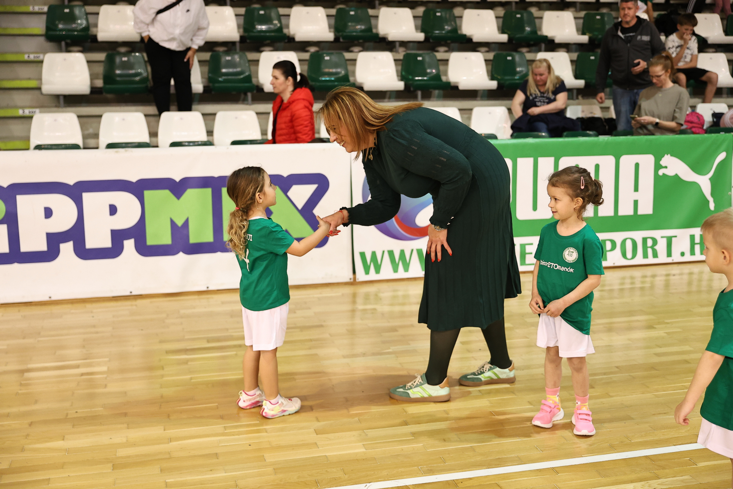 2026_04_07_ETO-manok-edzes-013