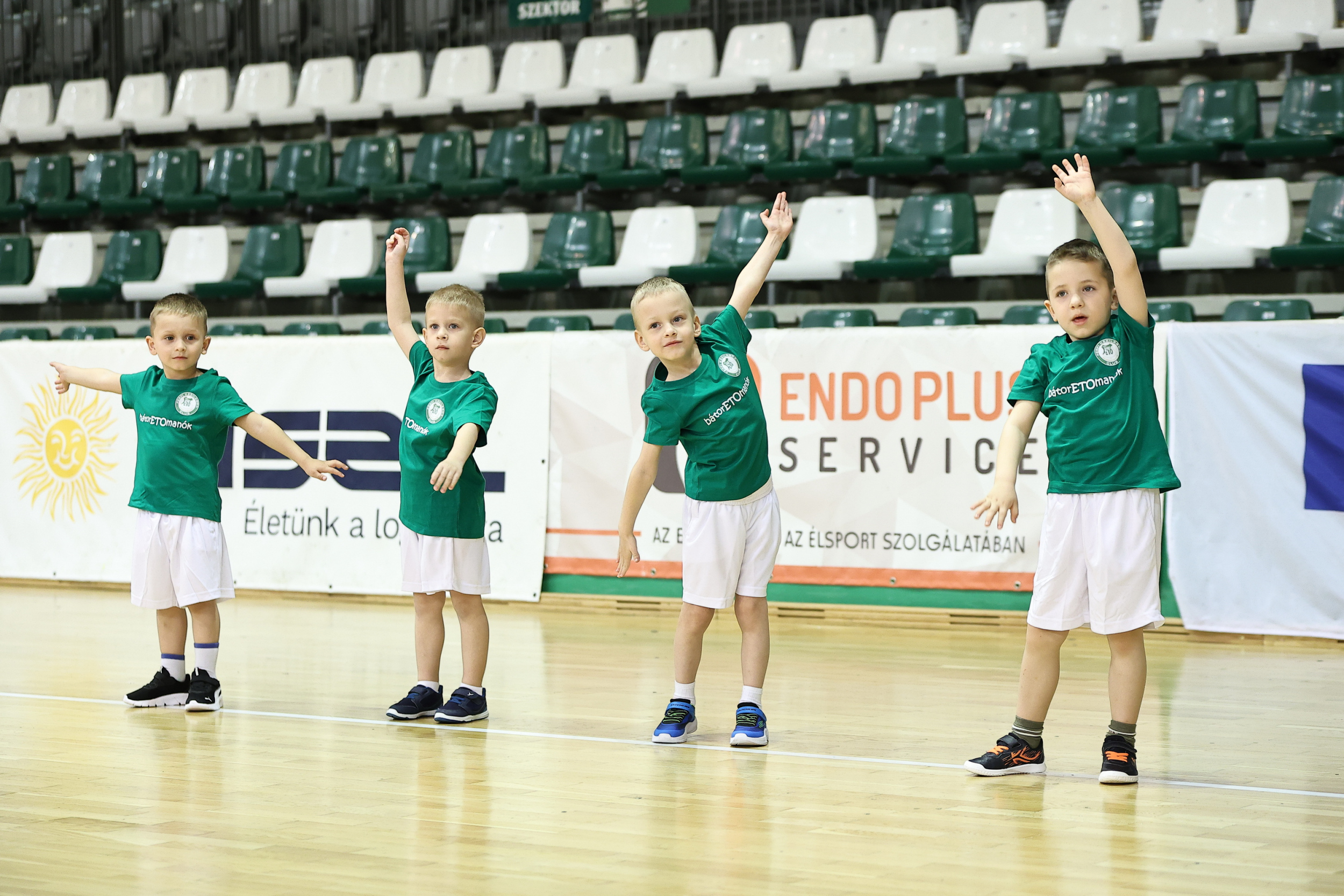 2026_04_07_ETO-manok-edzes-024