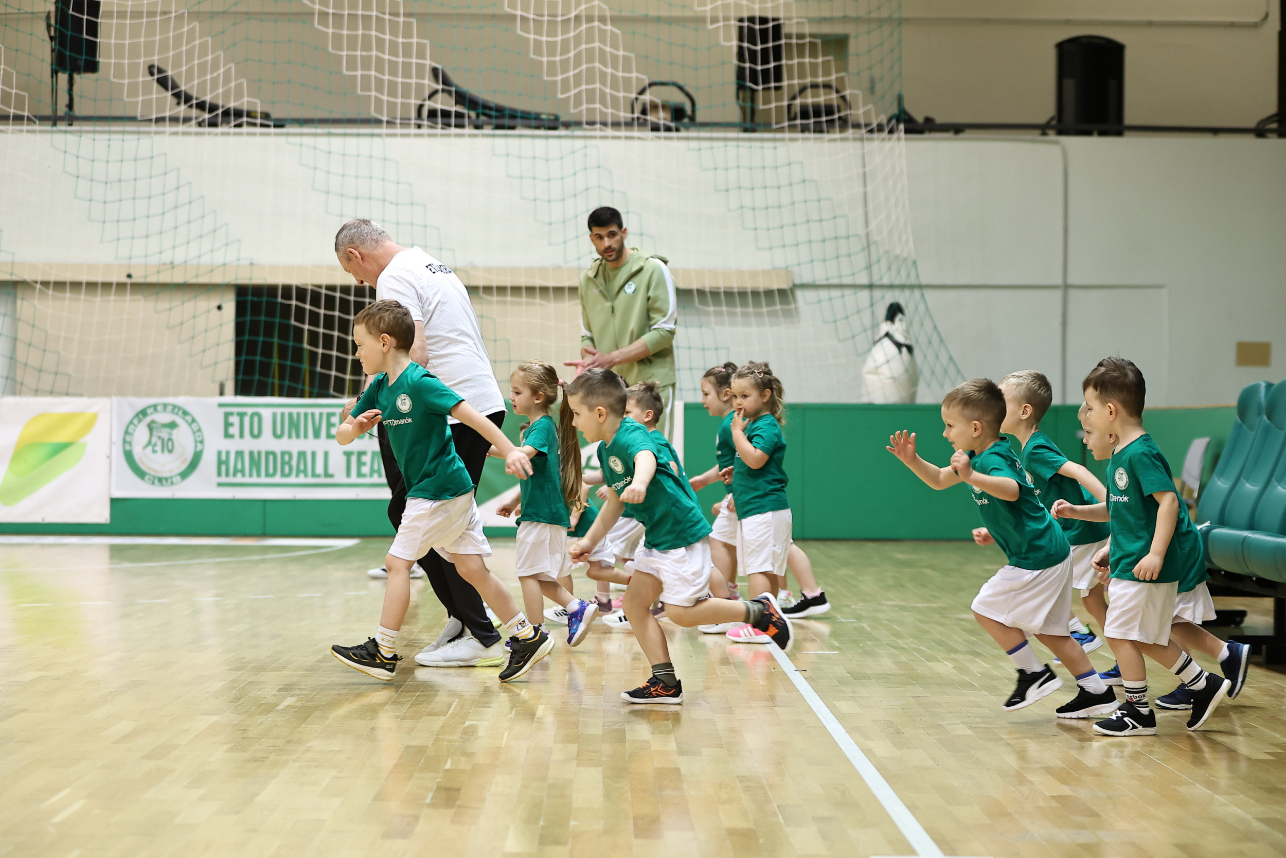 2026_04_07_ETO-manok-edzes-029