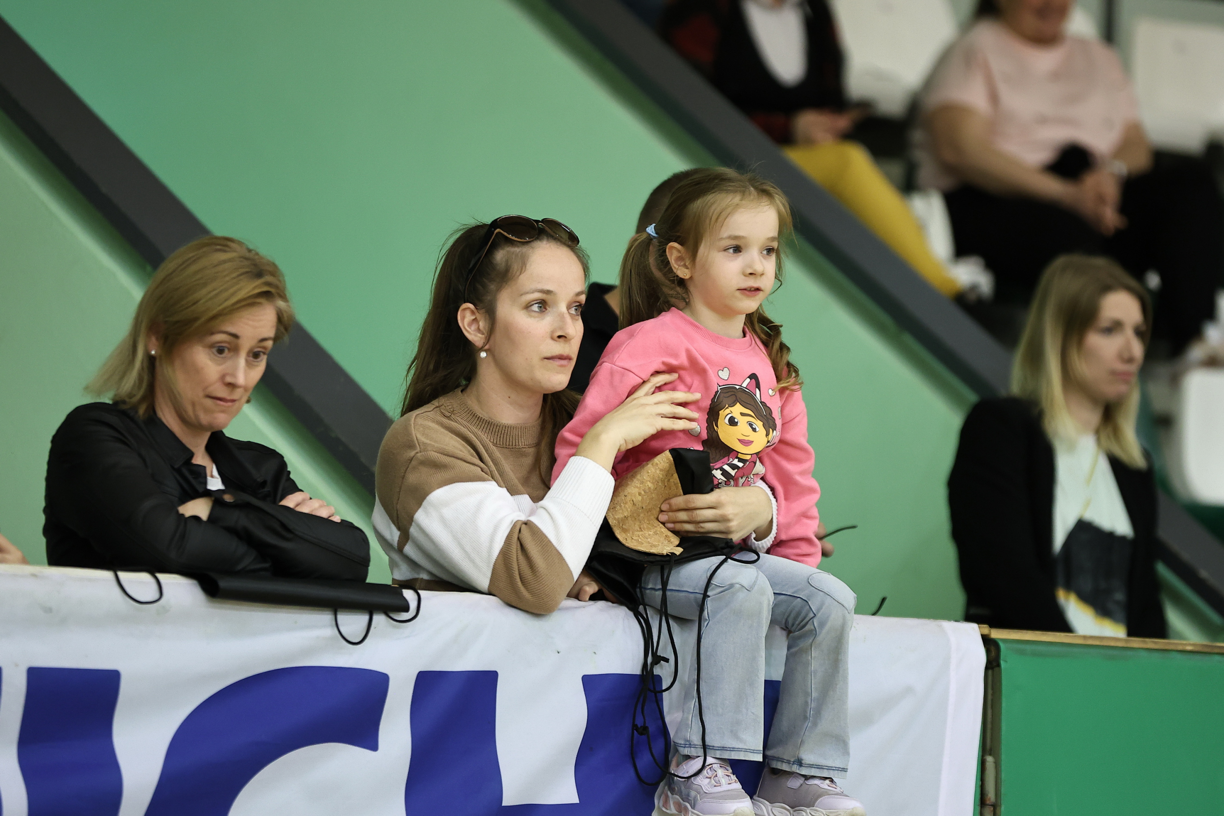 2026_04_07_ETO-manok-edzes-094