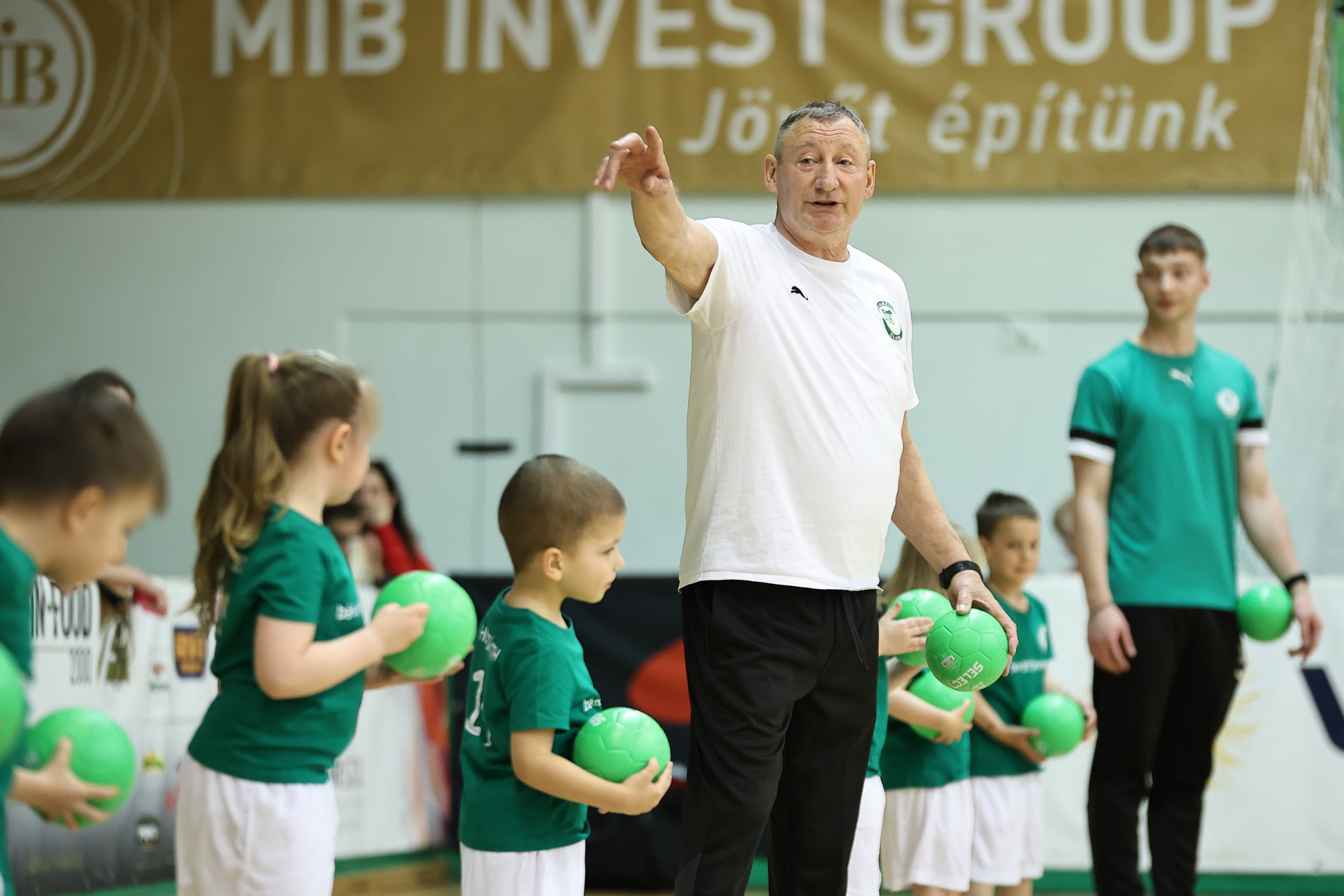 2026_04_07_ETO-manok-edzes-103