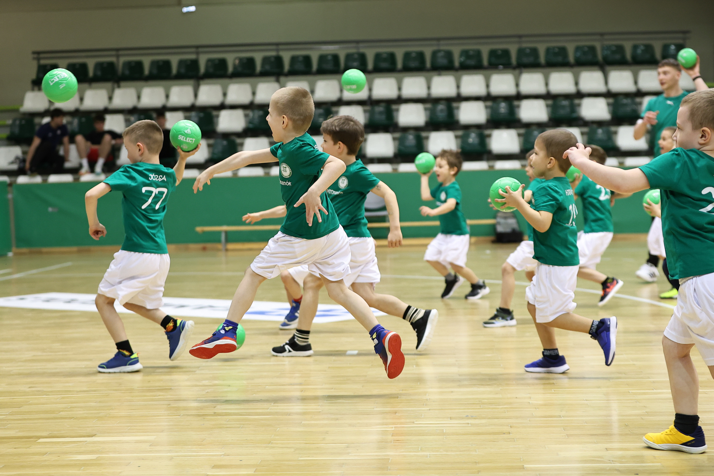 2026_04_07_ETO-manok-edzes-114