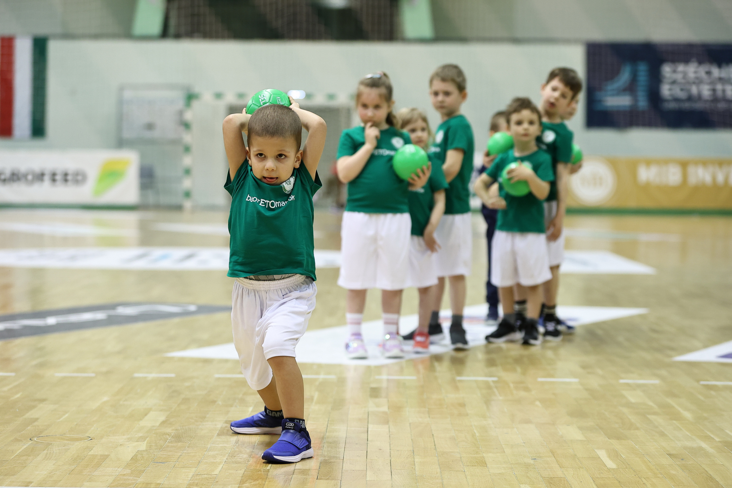 2026_04_07_ETO-manok-edzes-122