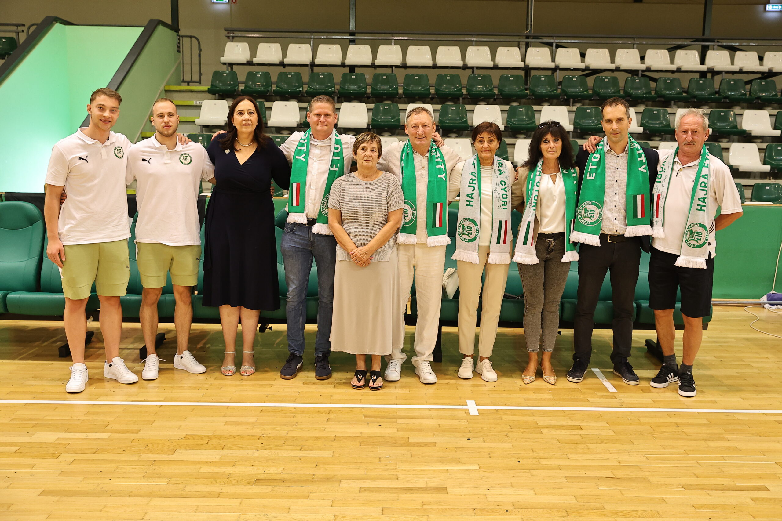 Új szektorok a Magvassy Mihály Sportcsarnokban – legendás kézilabdázókról elnevezve
