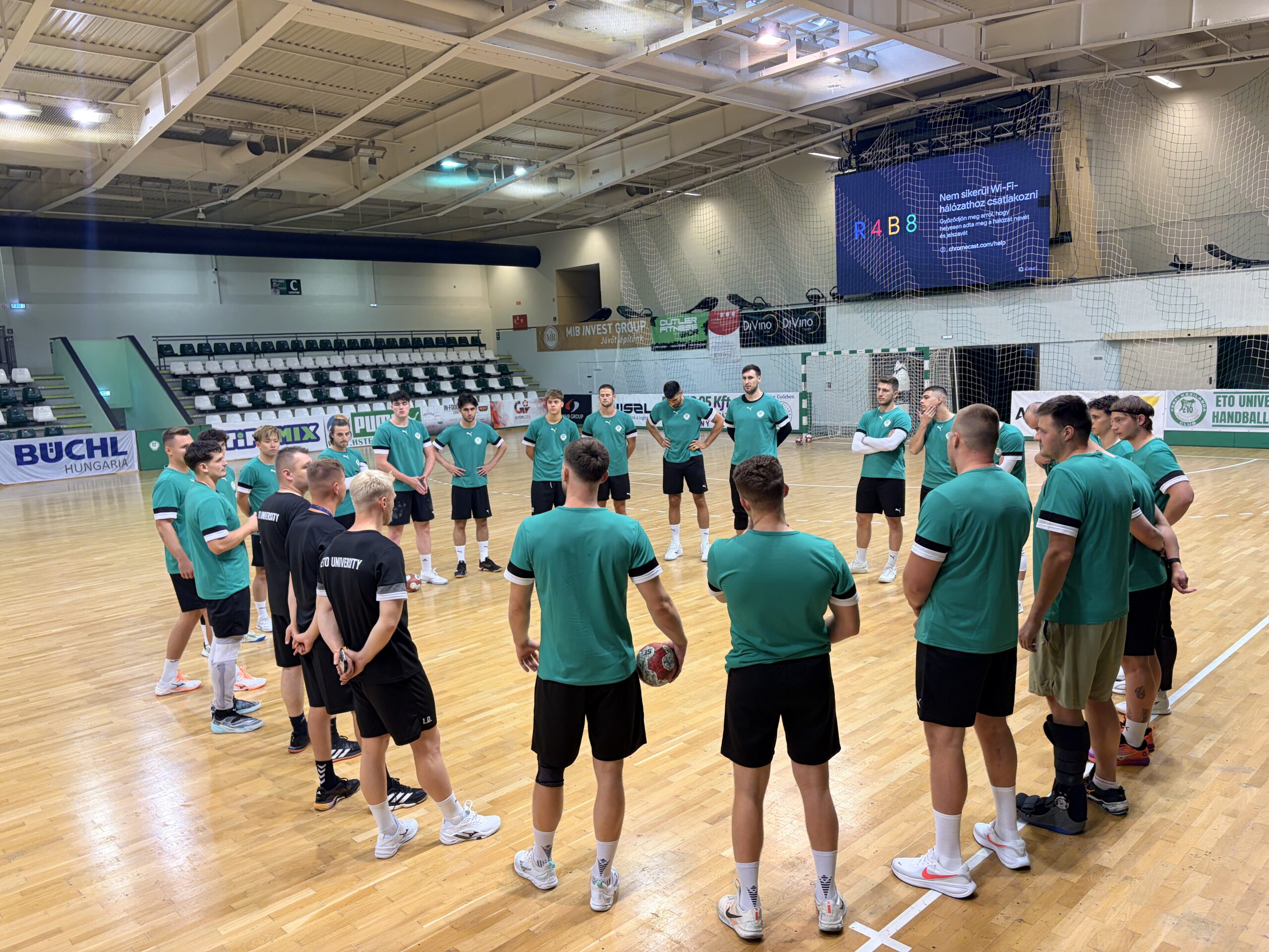 Újra pályán a csapat – barátságos mérkőzés a Veszprém ellen